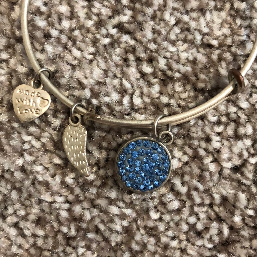 Bangle bracelets (adjustable) - Picture 3 of 3